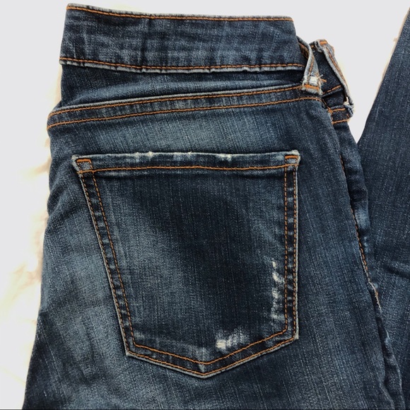 Zara Distressed Skinny Jeans. Stretchy - Picture 2 of 4
